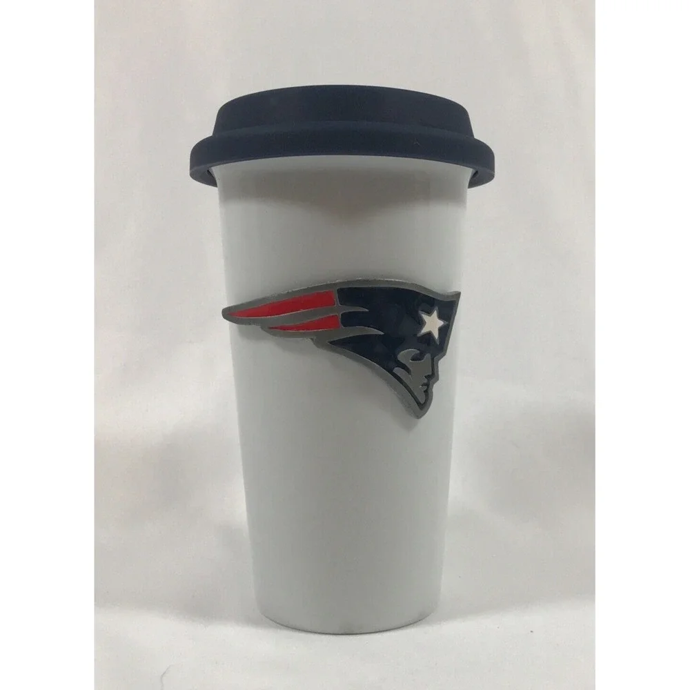 New‎ England Patriots Metal Logo White 16oz 6.25in Ceramic Coffee Cup Rubber Lid